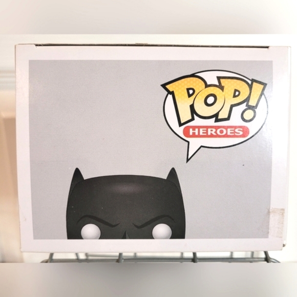 New Funko Pop! Batman VS Superman #84 - Picture 6 of 7